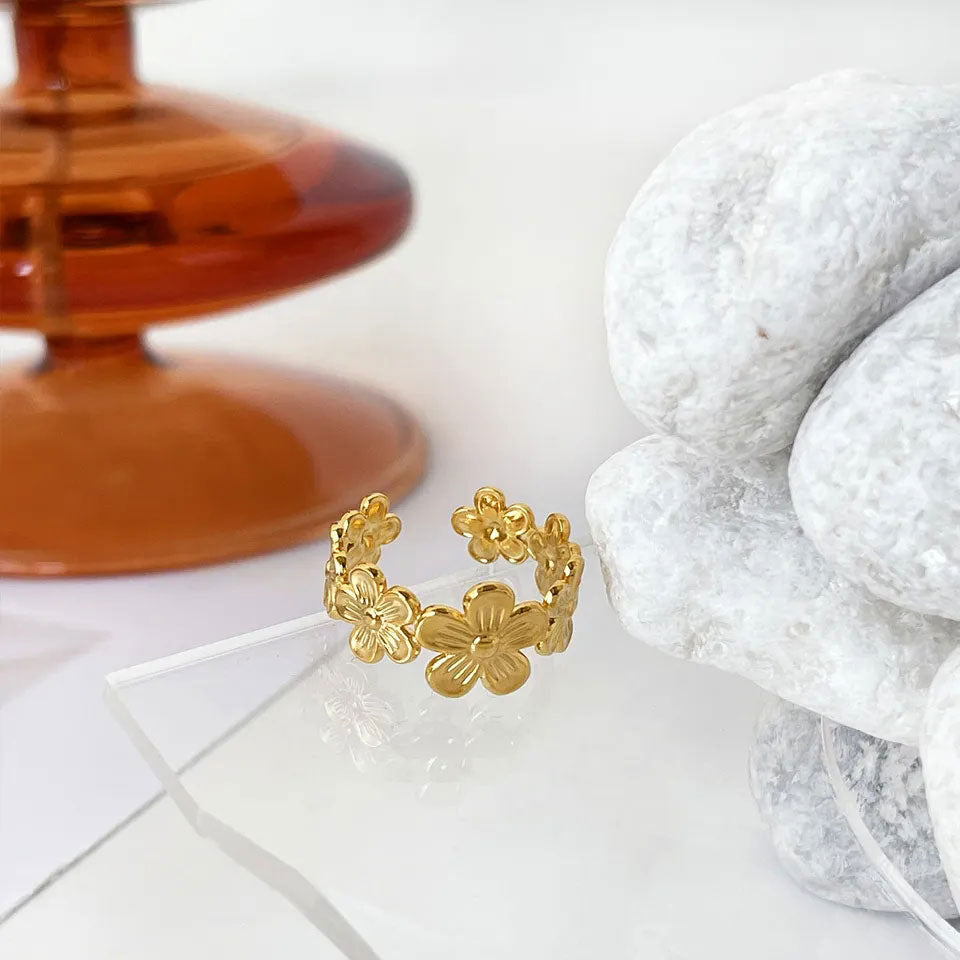 Flora Ring | 18K Gold
