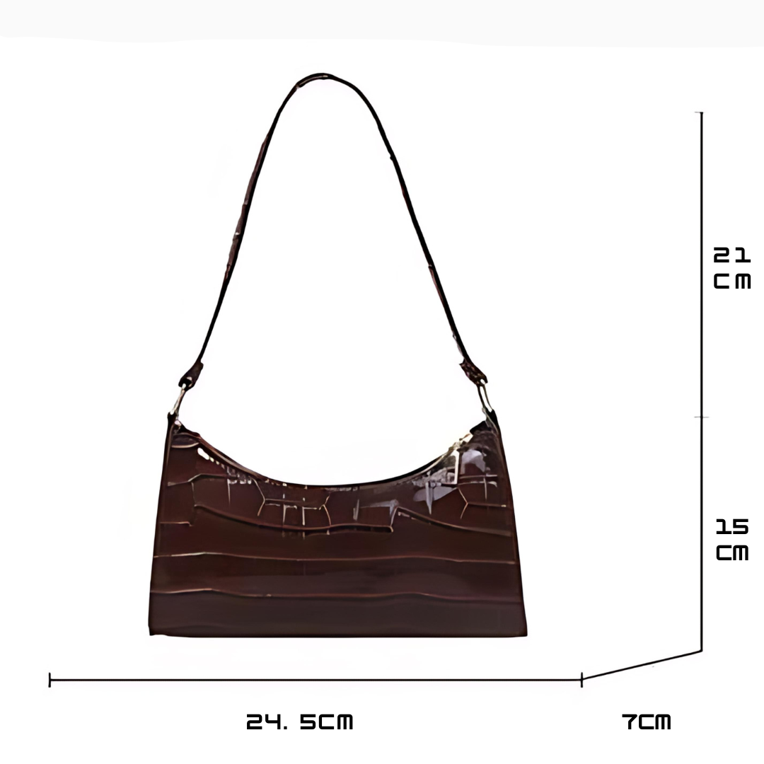 Léora. Shiny Leather Bag