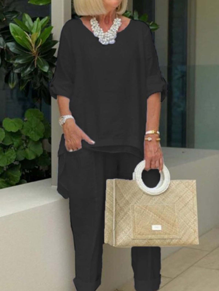 Grace Elegance Suit - Discreet Elegance