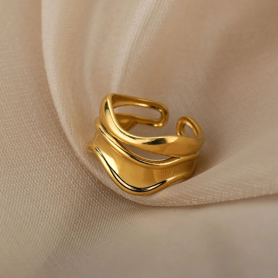 Anne ring | 18K gold