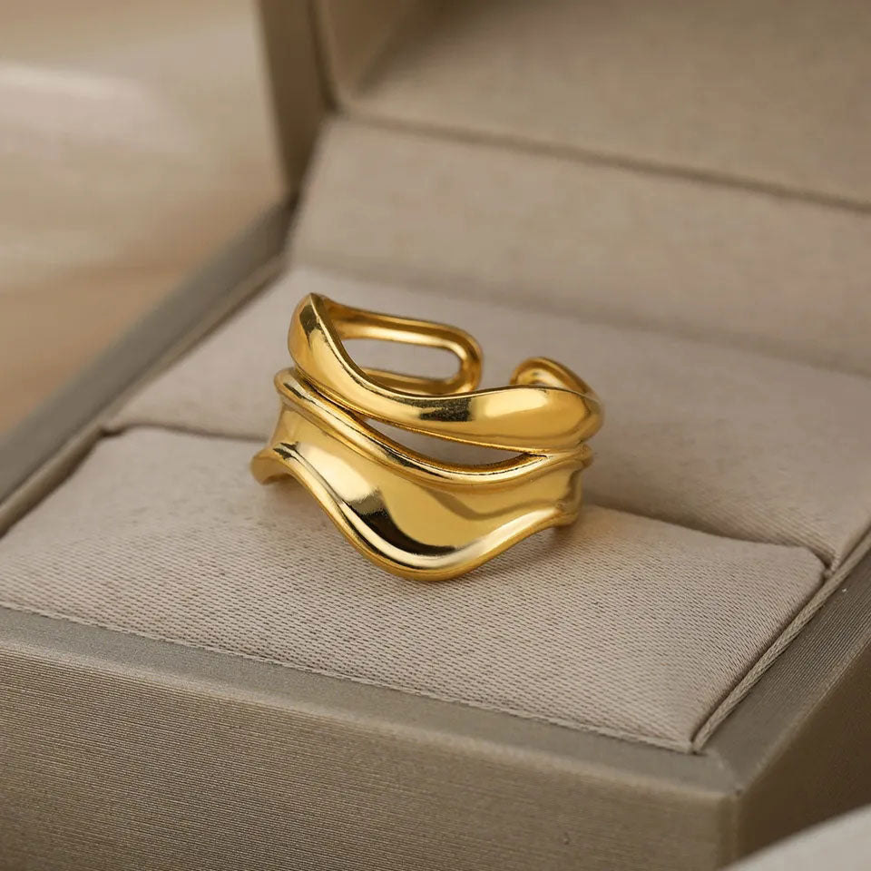 Anne ring | 18K gold