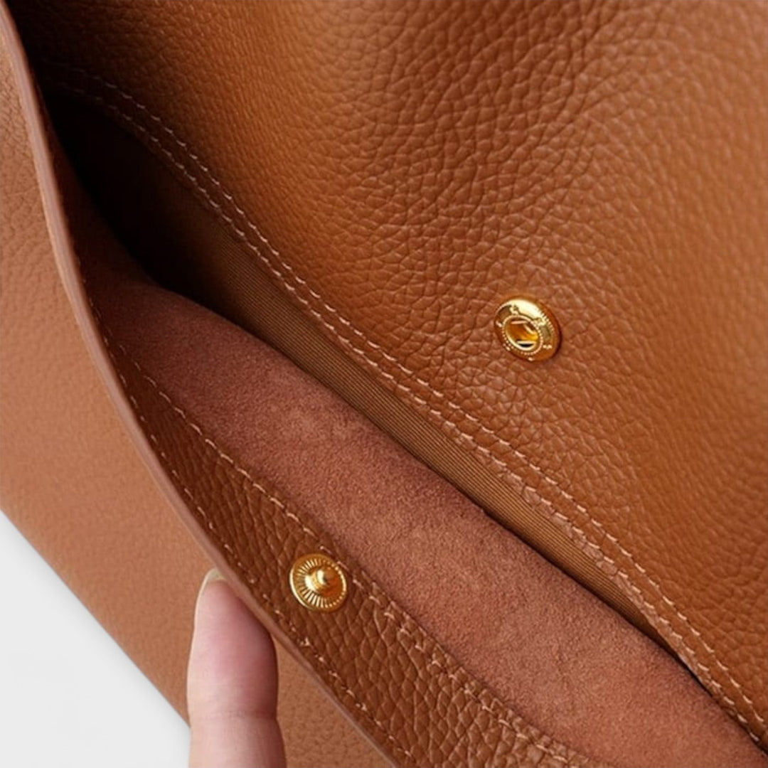 Léora. - Handcrafted Leather Bag