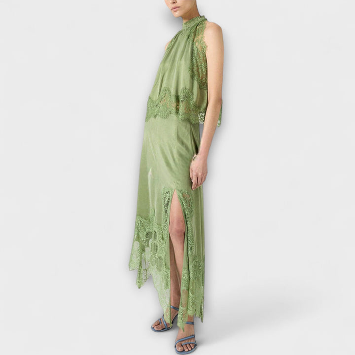 Kaia - Satin blouse with lace trim and pleated neckline in a set
