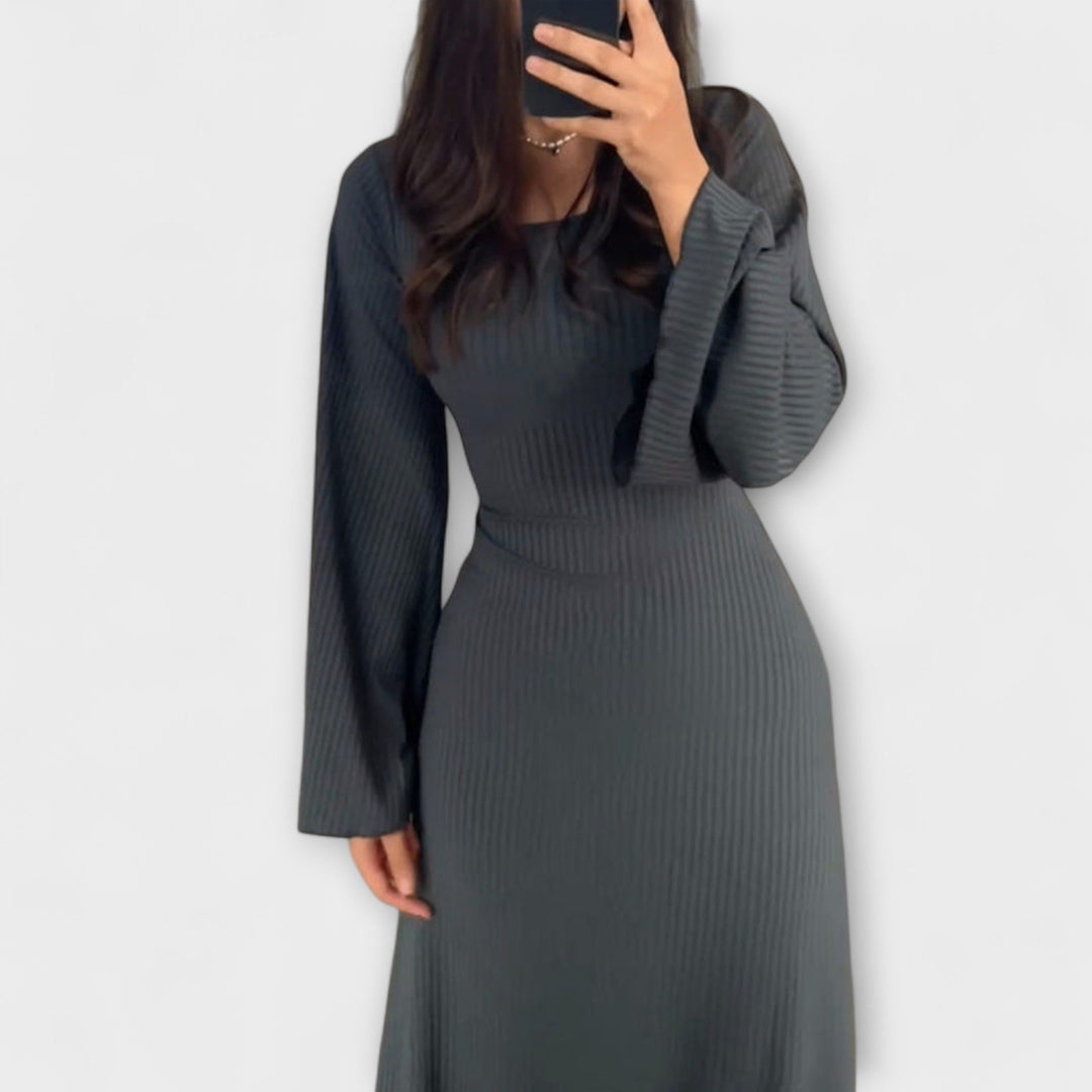 Jocelyn - Stylish Knit Dress with Waist Detail