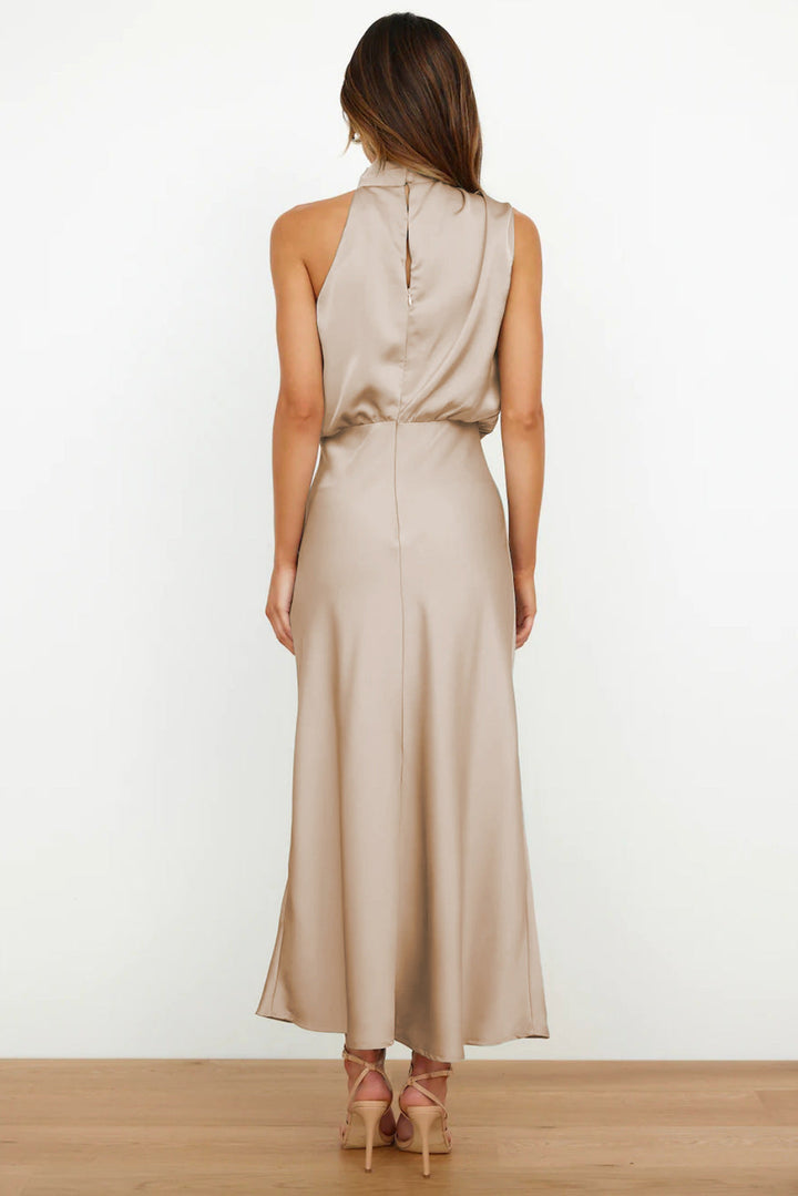 Benthe™ | Midi Dress with Off-Shoulder Design