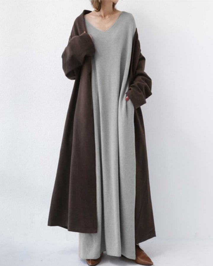 Serenya™ - Fashionable Dress with Long Sleeves and V-Neck