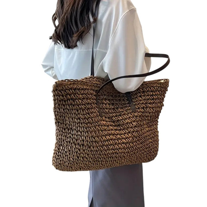 Léora. - Woven Tote Bag