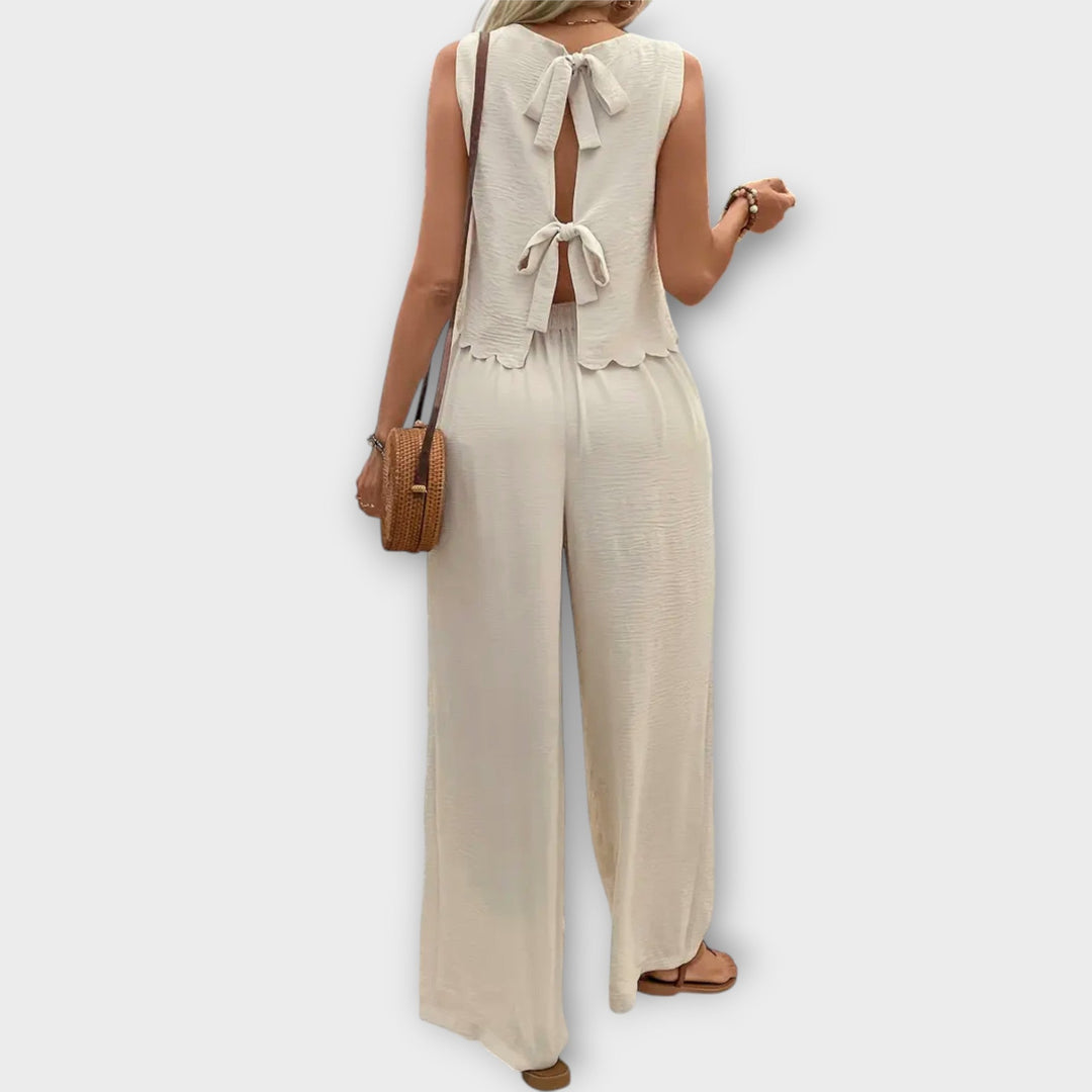 Valeria - Vest with Petal Edge & Long Pants