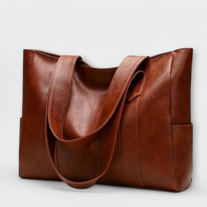 Léora. - Vintage Leather Bag