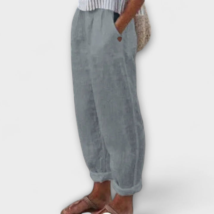 Clara - Pants with Soft Waistband and Side Pockets
