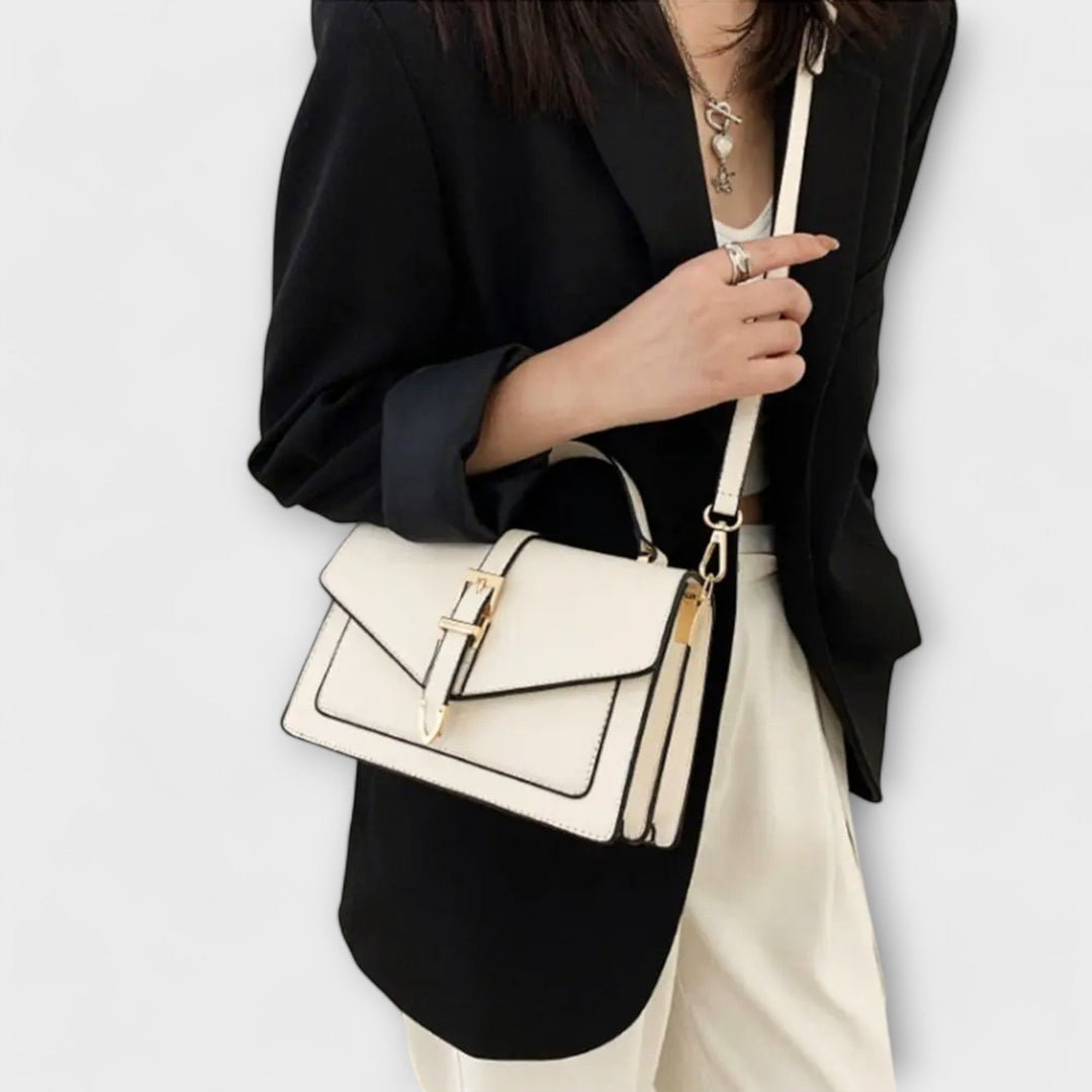 Léora. - Classic Shoulder Bag