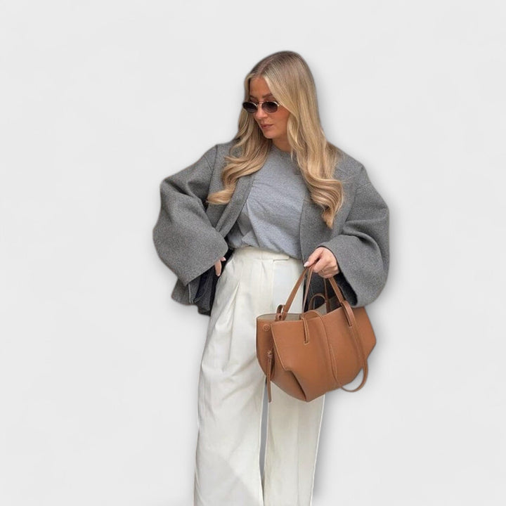 Léora. – Vintage Tote Bag