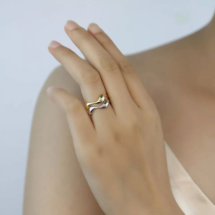Wave Ring | 18K Gold