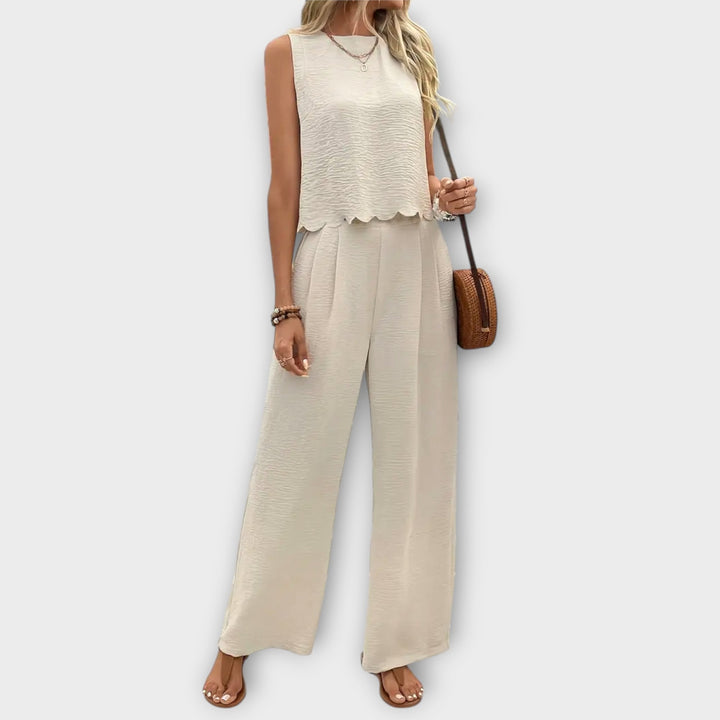 Valeria - Vest with Petal Edge & Long Pants